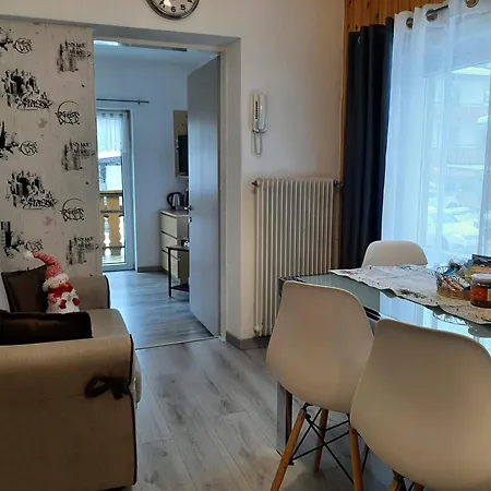 Appartamento Casa Montagna Lory Pozza di Fassa Exterior foto
