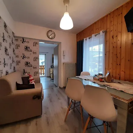 Appartamento Casa Montagna Lory Pozza di Fassa Exterior foto